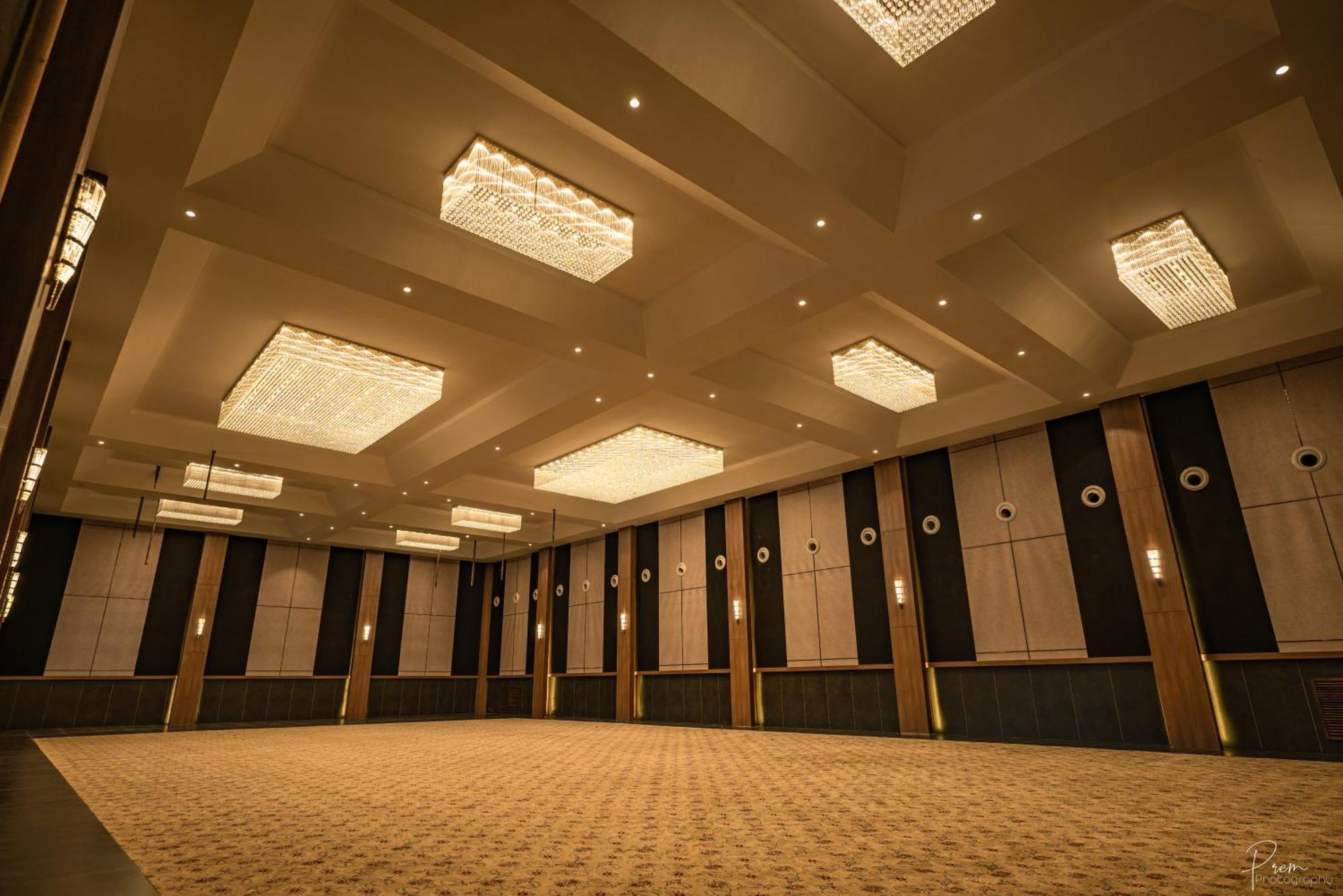 Hotel Omaya Garden Rāipur 外观 照片